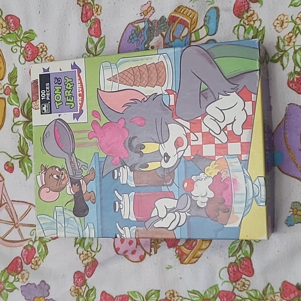 Vintage Tom and Jerry Puzzle